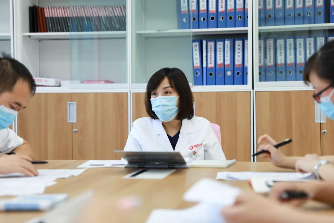 陽光網—薛妍：醫(yī)生要有溫度、有尺度、有深度