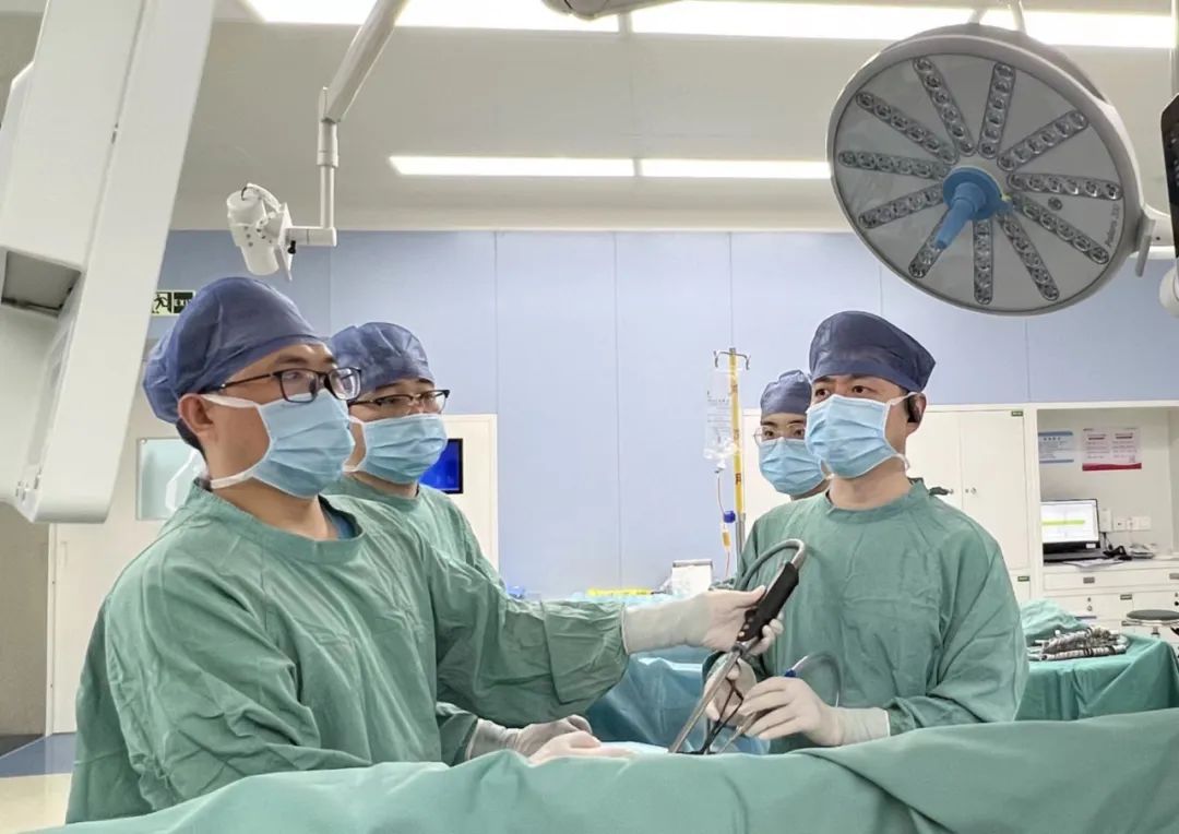 3cm切口解決10cm巨大腫瘤困擾！